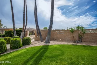 Photo #2: 6530393 Listing