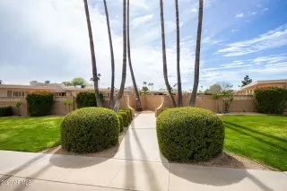 Photo #4: 6530393 Listing