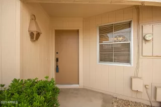 Photo #5: 6530393 Listing