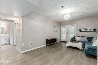 Photo #4: 6530416 Listing 