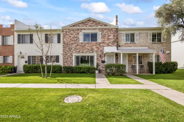 MLS: 6530424 Condo For Sale