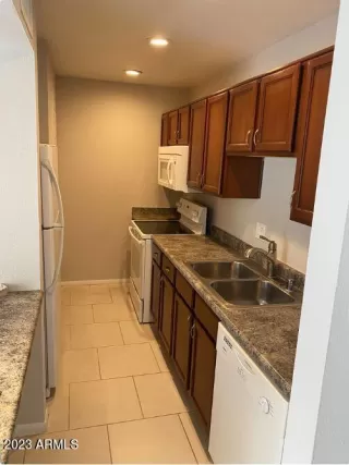 Photo #1: 6530441 Listing 