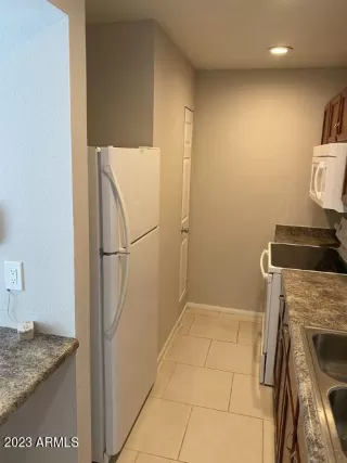 Photo #5: 6530441 Listing 