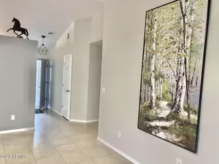 Photo #2: 6530652 Listing