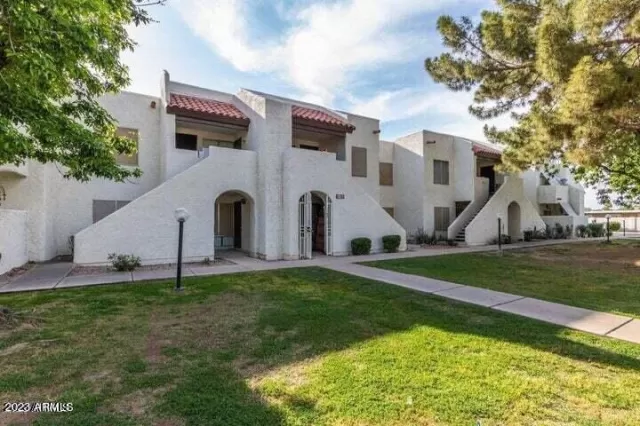 MLS: 6530661 Condo For Sale