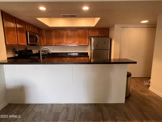 Photo #2: 6530661 Listing