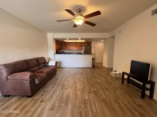 Photo #3: 6530661 Listing