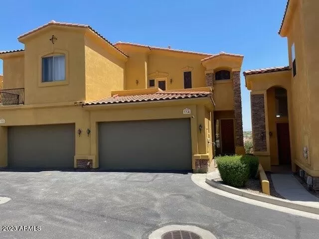 MLS: 6530688 Condo For Sale