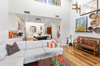 Photo #3: 6530693 Listing