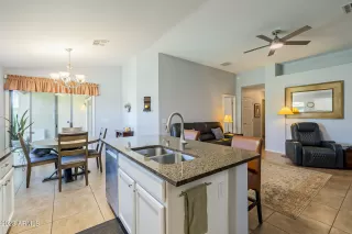 Photo #2: 6531170 Listing