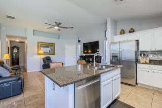 Photo #3: 6531170 Listing