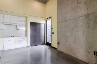 Photo #3: 6531385 Listing 