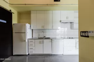 Photo #6: 6531385 Listing 