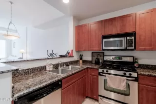 Photo #2: 6531396 Listing 