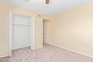 Photo #6: 6531469 Listing