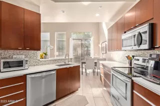 Photo #5: 6531556 Listing 