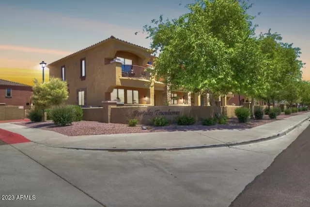 MLS: 6531729 Condo For Sale