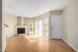 Photo #2: 6531893 Listing