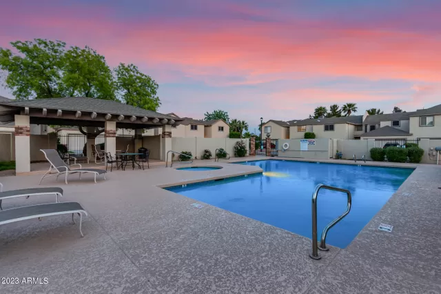 MLS: 6531931 Condo For Sale