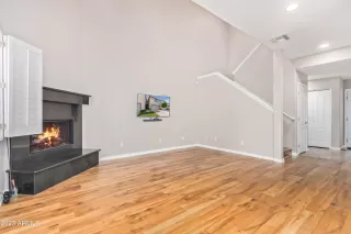 Photo #3: 6531931 Listing