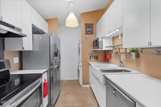 Photo #3: 6531979 Listing 