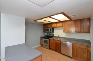 Photo #3: 6531984 Listing