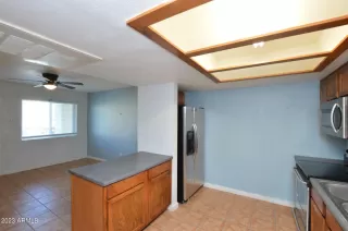 Photo #5: 6531984 Listing