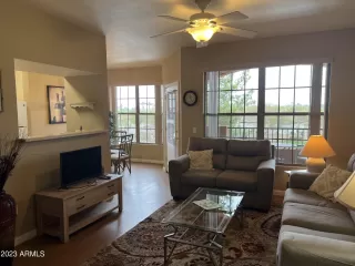 Photo #3: 6532002 Listing