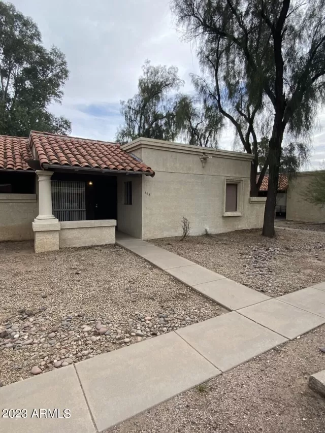 MLS: 6532101 Condo For Sale