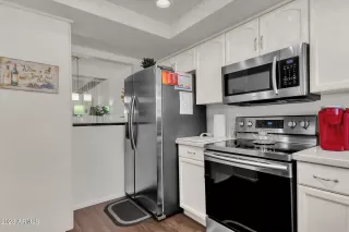 Photo #1: 6532252 Listing 