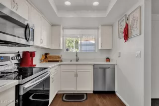 Photo #2: 6532252 Listing 