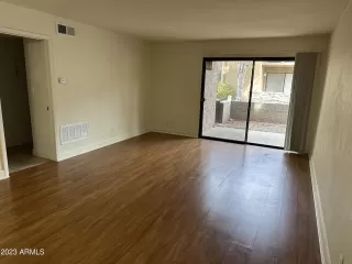 Photo #3: 6532286 Listing 