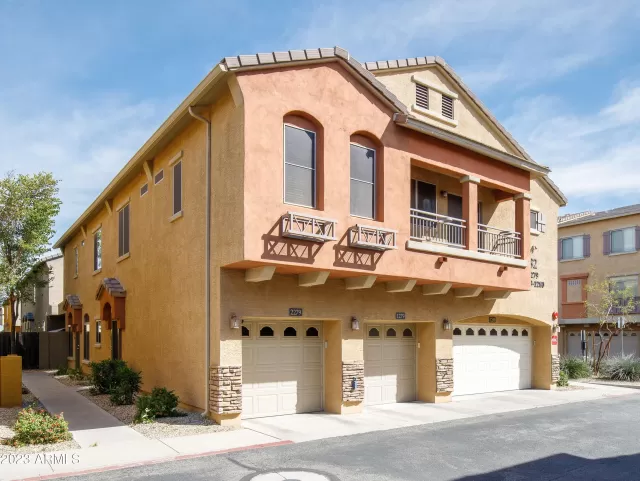 MLS: 6532293 Condo For Sale