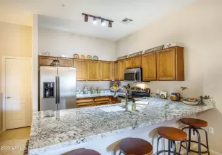 Photo #2: 6532293 Listing 