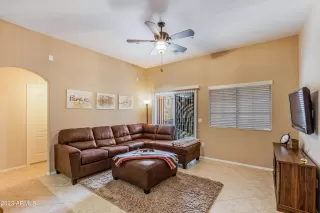 Photo #3: 6532293 Listing 