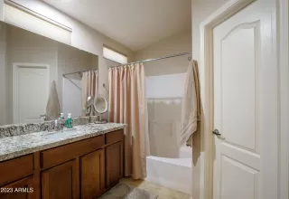 Photo #6: 6532293 Listing 