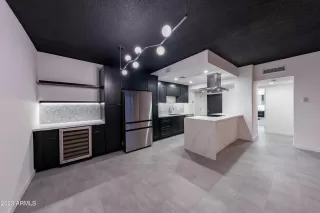 Photo #1: 6532312 Listing