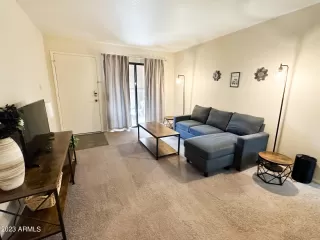 Photo #1: 6532432 Listing 