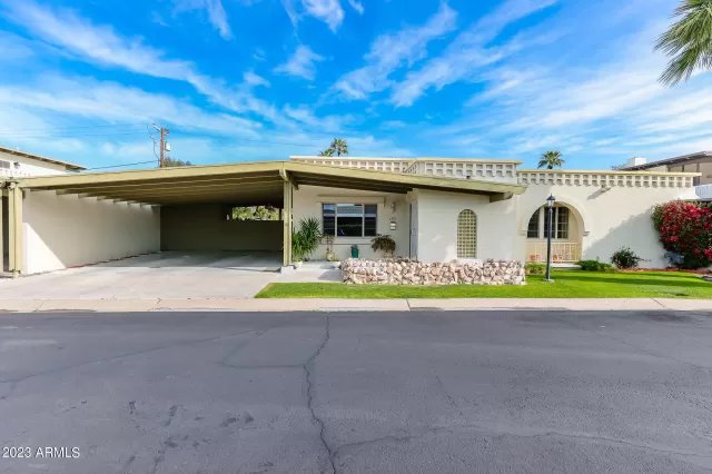 MLS: 6532527 Condo For Sale