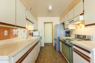 Photo #4: 6532527 Listing