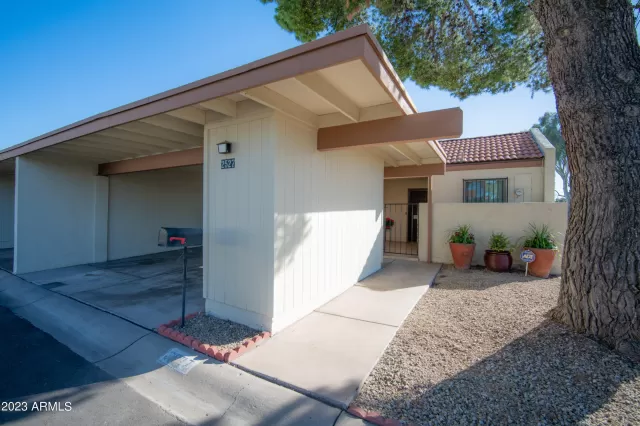 MLS: 6532593 Condo For Sale