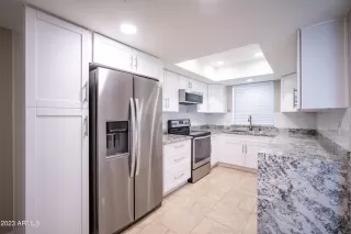 Photo #3: 6532593 Listing 