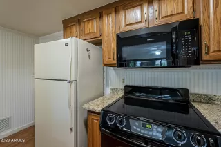 Photo #2: 6532677 Listing 