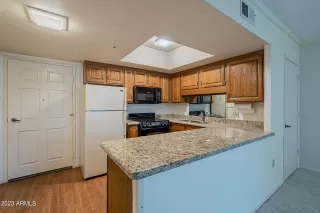 Photo #3: 6532677 Listing 