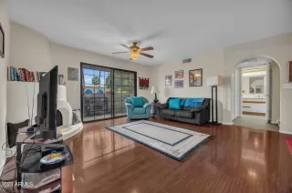 Photo #3: 6532710 Listing 