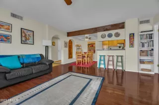 Photo #4: 6532710 Listing 