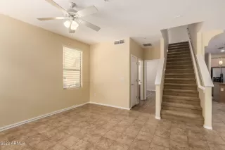 Photo #5: 6532781 Listing