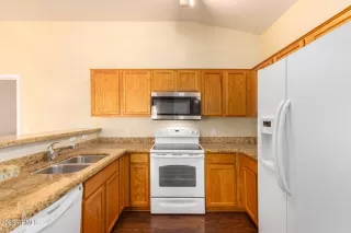 Photo #6: 6532889 Listing 