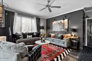 Photo #4: 6532983 Listing