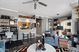 Photo #5: 6532983 Listing